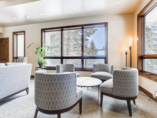 Beaver Creek Luxury Vacation Accommodation 200 Yard to Lift